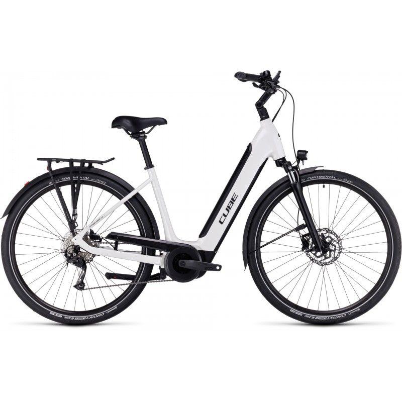 En ce qui‌ concerne le prix, le vélo était à 2099 € mais bénéficie actuellement ⁣dune réduction de 500 €, le portant à⁢ 1599 ​€. Noubliez‍ pas que, ⁢en France, la puissance doit être limitée à 250 W pour rester conforme ‌aux normes