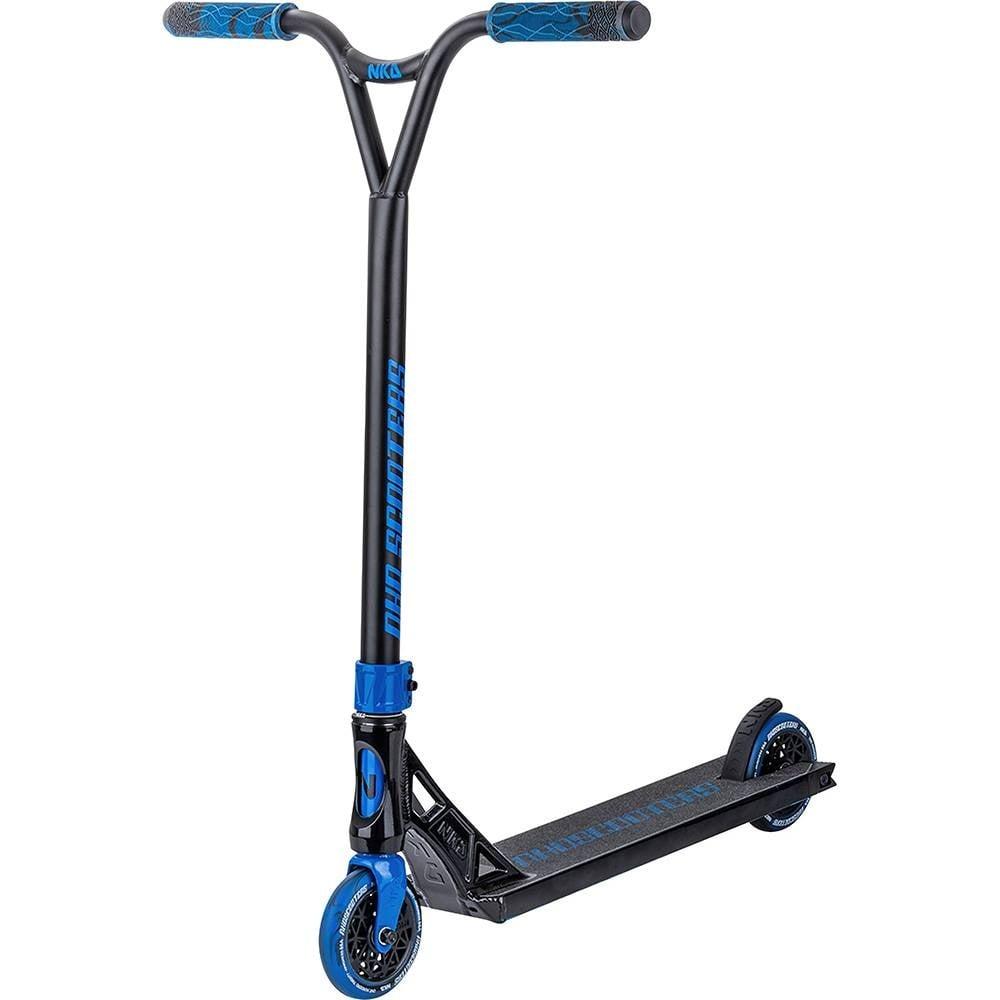 En testant les pentes, la⁢ trottinette a bien tenu le coup, atteignant 7 km/h sans poser le pied par terre. Cest un bon résultat pour un‍ monomoteur, et je suis satisfait de sa performance