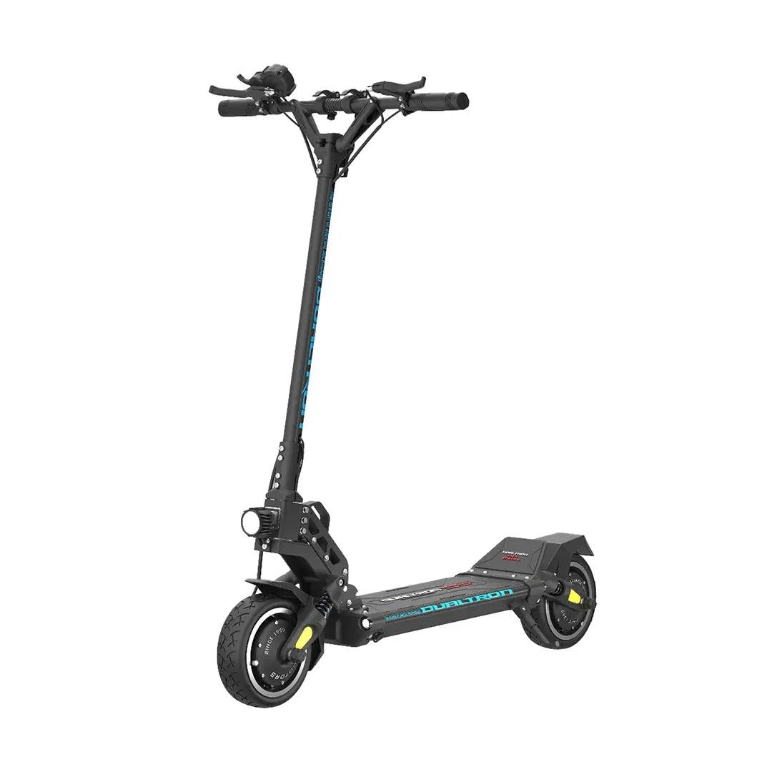 El sistema de frenado es ⁣fluido y fácil de⁣ manejar. La trottinette se detiene en aproximadamente 3,2 metros desde una velocidad de 25 km/h. Esto es crucial para la seguridad, especialmente en entornos urbanos